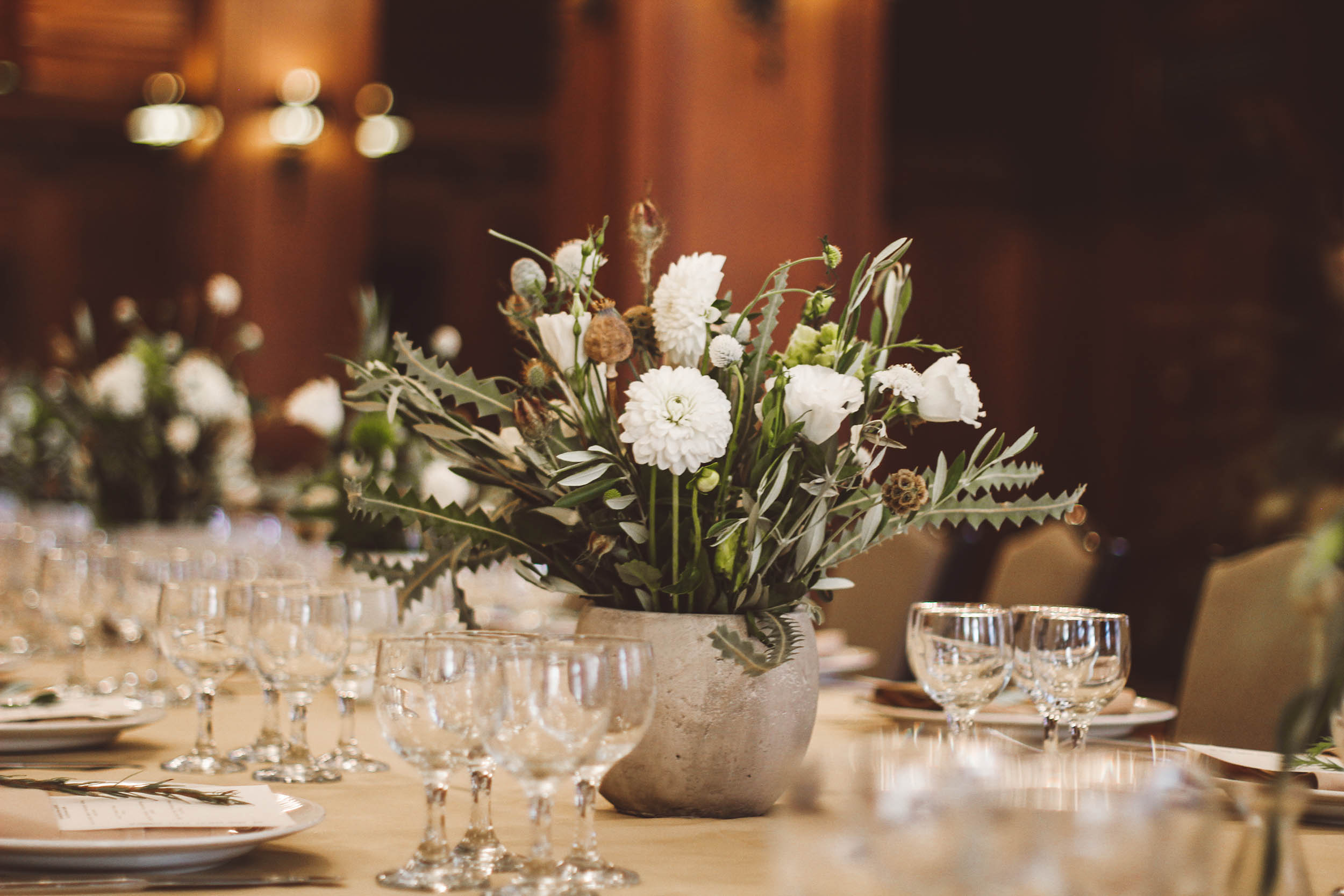Los Angeles Athletic Club elegant wedding table arrangement with white flowers and wine glasses.